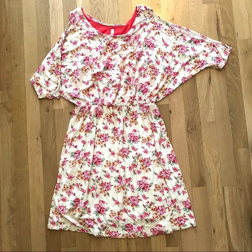 Flowered yellow dress